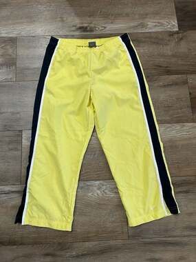 Vintage Nike Yellow and Black Nylon Track Pants Capris Size M
